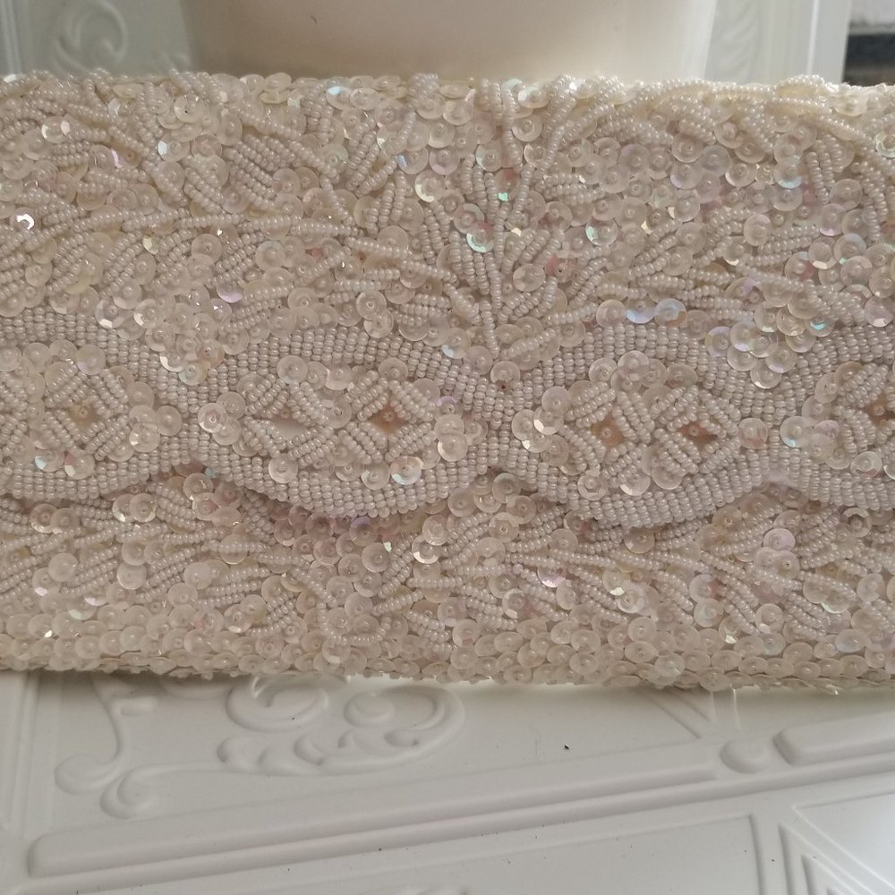 Antique Beaded White Bridal Envelope BAG Hand Bags Antique Art Deco Hong Kong